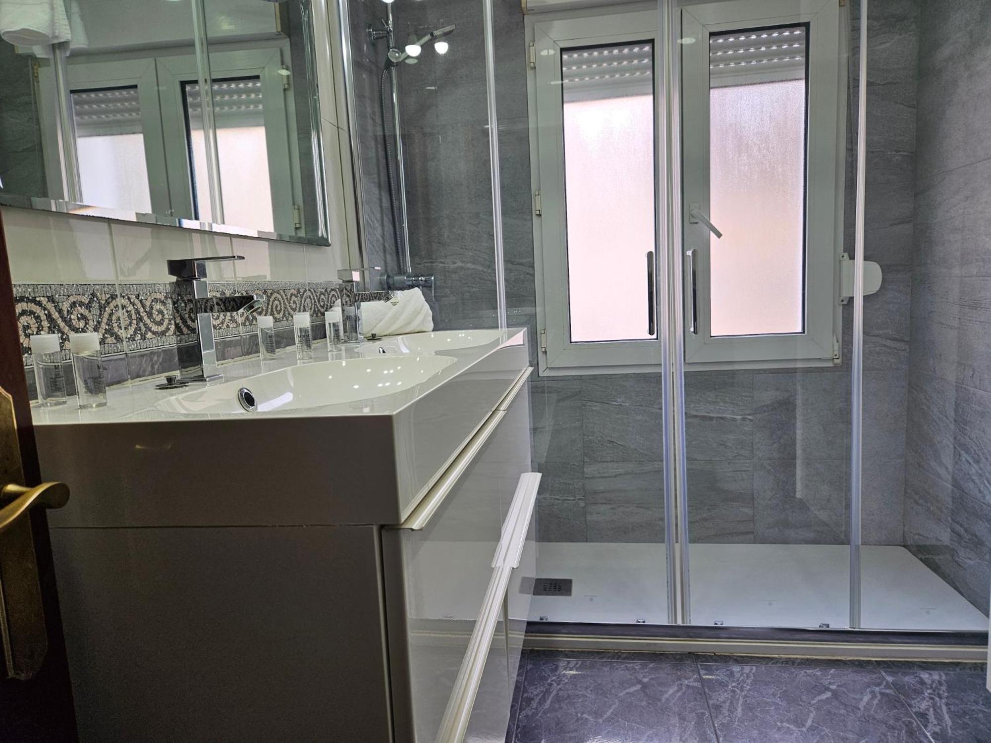 גיחון 127A Apartamento 3 Habitaciones Cerca De La Playa מראה חיצוני תמונה