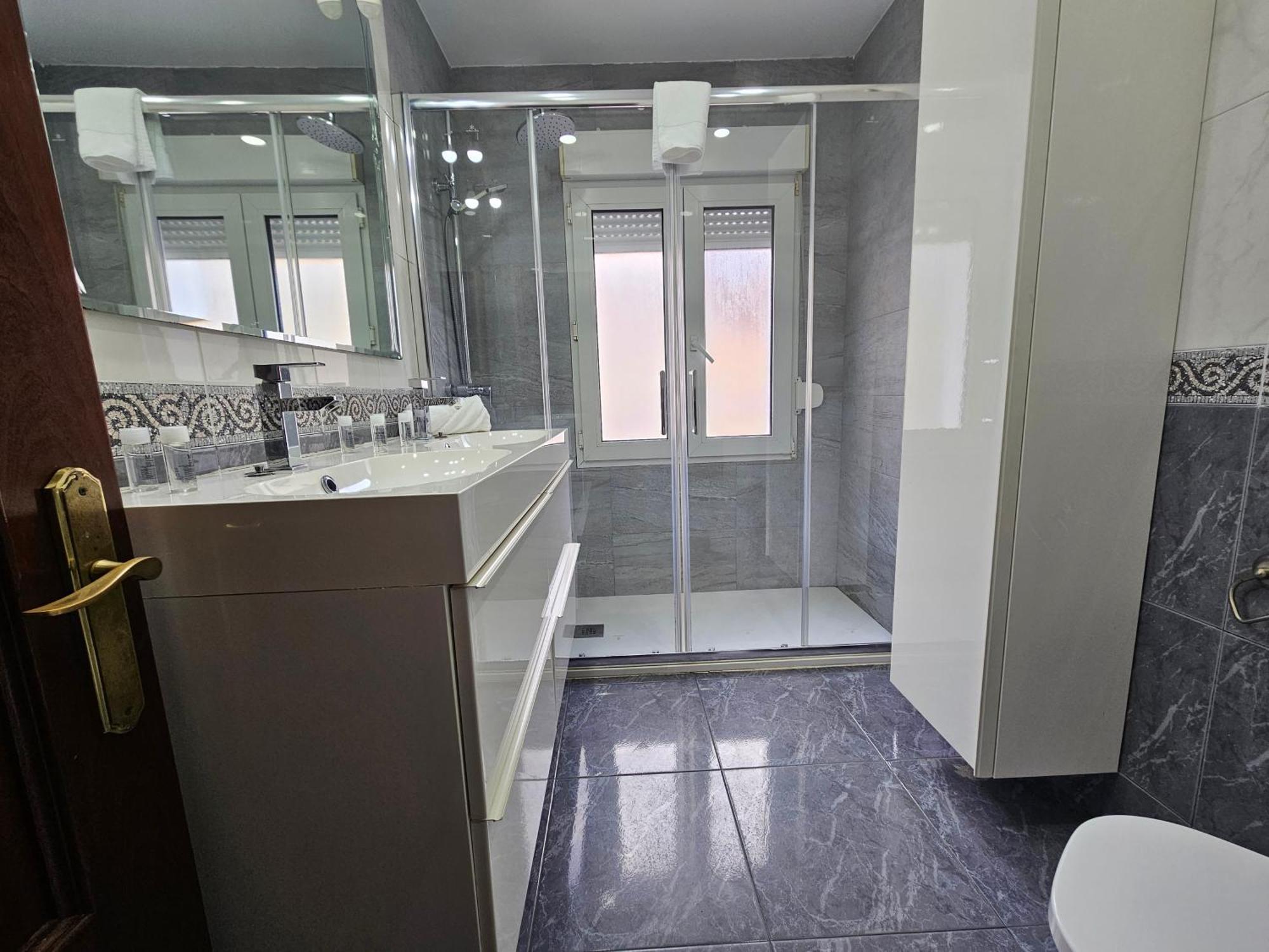 גיחון 127A Apartamento 3 Habitaciones Cerca De La Playa מראה חיצוני תמונה